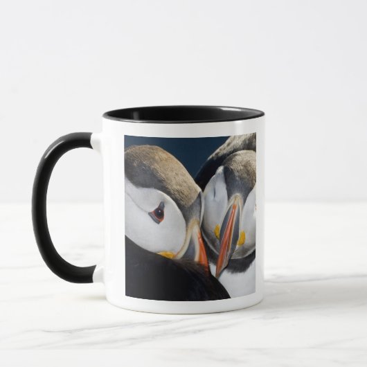 Mug Le Puffin Atlantique, un oiseau marin pélagique (Gauche)