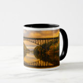 Mug Le Roi français Bridge dans l'automne (Devant droit)