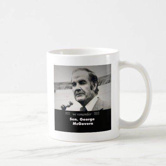 Mug Le sénateur George McGovern 1922-2012 (Droite)