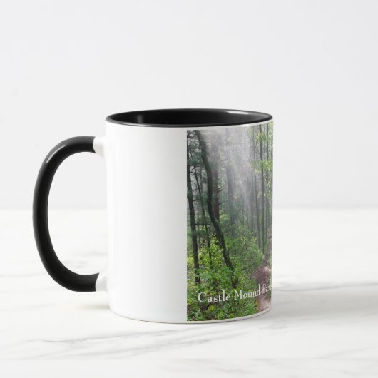 Mug Le sentier de la Forêt de Misty à Castle Mound (Gauche)