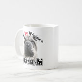 Mug Le Shar-Pei Chinois Doit Aimer Les Rondages (Devant gauche)
