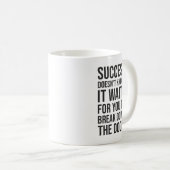 Mug Le succès ne s'arrête pas - Motivation énorme (Devant droit)