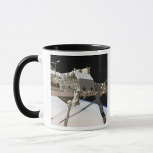 Mug Le système robotique Dextre construit au Canada