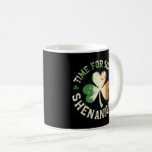 Mug Le temps de la Saint Patrick pour certains Shenani (Devant droit)