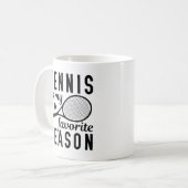 Mug Le Tennis Est Ma Saison Préférée (Devant gauche)