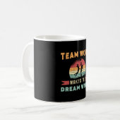 Mug Le travail d'équipe de volleyball fait Dream Work (Devant gauche)