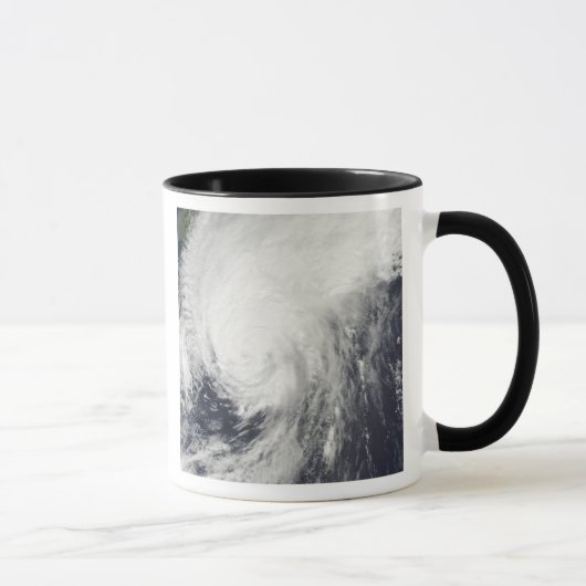 Mug Le typhon Melor approche du Japon (Droite)