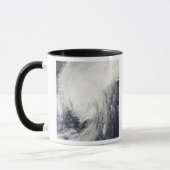 Mug Le typhon Melor approche du Japon (Gauche)
