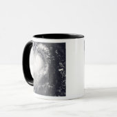 Mug Le typhon Nuri approche des Philippines (Devant gauche)