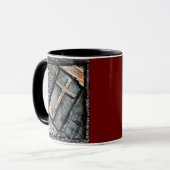 Mug L'échelle et la croix de protection (Devant gauche)