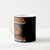 Mug L'École Est Importante, Mais Le Basket Est Importa (Devant gauche)