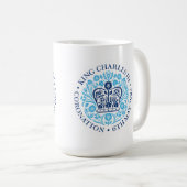 Mug L'emblème du couronnement du roi Charles 2023 (Devant droit)