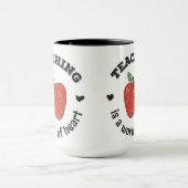 Mug L'enseignement est une oeuvre de l'art enseignant  (Centre)