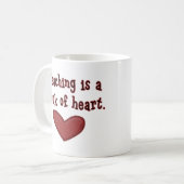 Mug L'enseignement est une oeuvre de mignonne de coeur (Devant gauche)