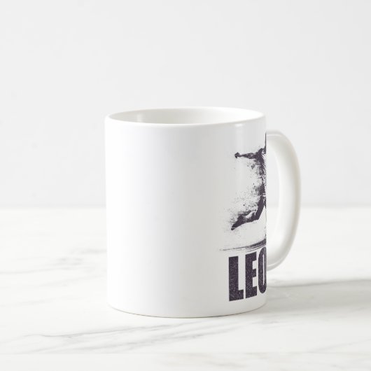 Mug Leon Soccer Boys Personalized First Name Leon  (Devant droit)