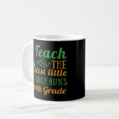 Mug Leprechauns Enseignants de 4e année Enseigner Sain (Devant gauche)