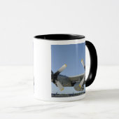 Mug Les ailes d'un LC-130 Hercules (Devant droit)