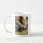 Mug Les Amis Partagent Un Verre Chevaux (Gauche)