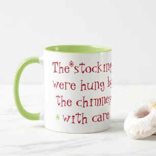 Mug Les Bas Étaient Accrochés Par Le Chemin Avec Soin