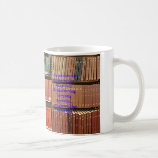 Mug Les bibliothécaires sont subversifs (Droite)