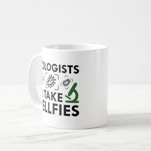 Mug Les biologistes prennent des cellules (Devant gauche)