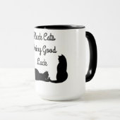 Mug Les chats noirs apportent de la bonne chance (Devant droit)