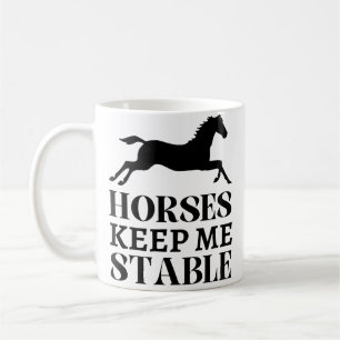 Mug Les chevaux me gardent stable Course d'équitation