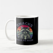 Mug Les collations me rendent plus gentil Raton laveur (Gauche)
