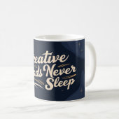 Mug Les esprits créatifs ne dorment jamais (Devant droit)