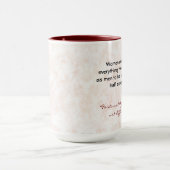 Mug Les femmes doivent faire tout deux fois aussi bien (Centre)