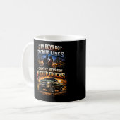Mug Les garçons de la campagne ont des pick-up (Devant gauche)