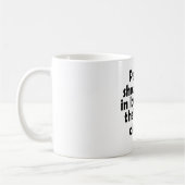 Mug Les gens devraient tomber amoureux les yeux fermés (Gauche)