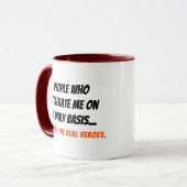 Mug Les Gens Drôle Qui Me Tolèrent Sont De Véritables  (Devant gauche)