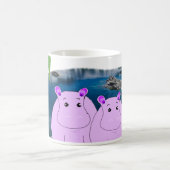 Mug Les hippopotames dans la boue d'eau (Centre)