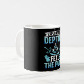 Mug Les hommes explorent les profondeurs de la pêche a (Devant gauche)