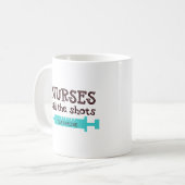 Mug Les Infirmières Appelent Les Chaussures Moderne Dr (Devant gauche)