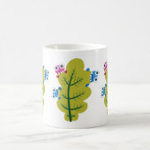 Mug Les insectes mignons mangent la feuille verte (Centre)