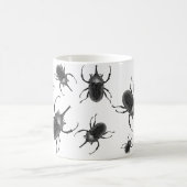 Mug Les insectes partout attaquent (Centre)