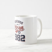 Mug Les légendes sont nées en 1982 Cadeau d'anniversai (Devant droit)