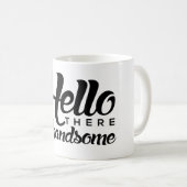 Mug Les lèvres rouges belles noires de lettre bonjour (Devant droit)