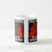 Mug Les maîtres de grill sont nés dans le Mississippi (Centre)