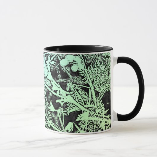 Mug Les mauvaises herbes dans la boue d'herbe (Droite)
