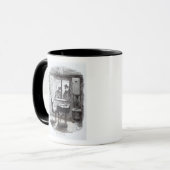 Mug Les moines et le juif découvrent Oliver (Devant gauche)