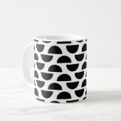 Mug Les moitiés noires du cercle créent une simple par (Devant gauche)