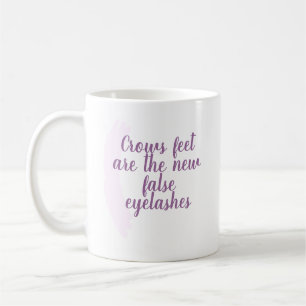 Mug Les pieds de corneille sont les nouveaux faux cils