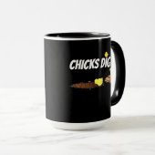 MUG LES POUSSINS M'AIMENT BIEN (Devant droit)