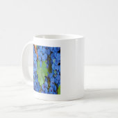 Mug Les raisins sur une vigne (Devant gauche)