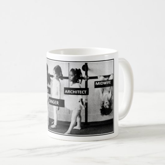 Mug les sages-femmes sont différentes (Devant droit)
