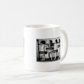 Mug les sages-femmes sont différentes (Devant droit)