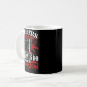 Mug Les soldats ne se vantent pas mari de l'armée fier (Devant gauche)